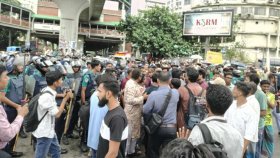 দাবি আদায়ের আগ পর্যন্ত রাজুতে অবস্থান কর্মসূচি পিএসসি সংস্কার আন্দোলনের