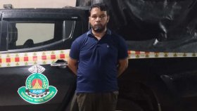 রাঙ্গুনিয়ার আইয়ুব বাহিনীর প্রধানসহ ২ জন গ্রেফতার