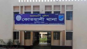 সাবেক এমপি এ কে আজাদের বাড়িতে গিয়ে হুমকি: বিএনপির ১৬ নেতার বিরুদ্ধে মামলা