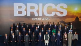 ট্রাম্পের হুমকির জবাবে যা বললো ব্রিকসভুক্ত দেশগুলো