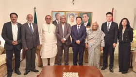 বিএনপির কার্যালয়ে চীনের রাষ্ট্রদূত