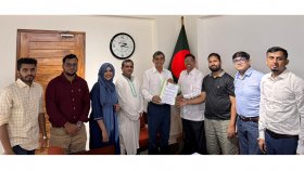 শিক্ষা উপদেষ্টার সঙ্গে উর্দুভাষীদের মতবিনিময়