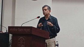 ‘চাইলেই অন্তর্বর্তী সরকারের পক্ষে শিক্ষা কমিশন গঠন করা সম্ভব নয়’