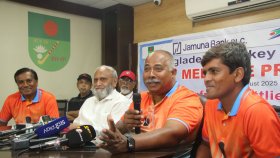 অস্ট্রেলিয়া, ফ্রান্সকে ছাড় দেবেন না বাংলাদেশের ডাচ কোচ