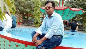 গাজীপুরে প্রকাশ্যে সাংবাদিককে কুপিয়ে হত্যা