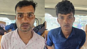 নিরাপত্তারক্ষীকে জিম্মি করে হিমাগারে ডাকাতি, গ্রেফতার ২