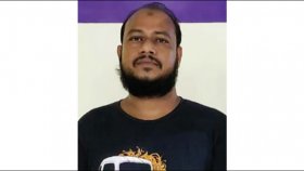 বগুড়ায় শ্রমিকলীগ নেতা গ্রেফতার
