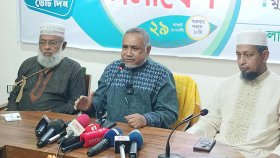 ‘নির্বাচন কমিশন অপরাধ করেছে’, ক্ষমা চাইতে বললেন ডা. তাহের