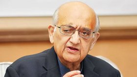 সংস্কার প্রক্রিয়া এখনও শেষ না করলে কীভাবে তা বাস্তবায়ন হবে: রেহমান সোবহান