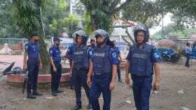 টাঙ্গাইলে দুই পক্ষের পাল্টাপাল্টি সমাবেশ ঘিরে চলছে ১৪৪ ধারা, থমথমে অবস্থা