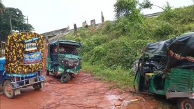 বাসের ধাক্কায় সিএনজি অটোরিকশার যাত্রী বউ-শাশুড়িসহ ৩ জন নিহত