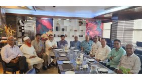 বাম জোট ও প্রগতিশীল শীর্ষ নেতাদের সঙ্গে ১২ দলীয় জোটের বৈঠক