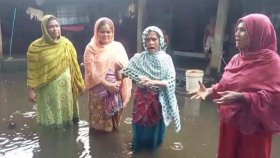 সেন্টমার্টিনে পানিতে ডুবেছে দুই শতাধিক বাড়িঘর