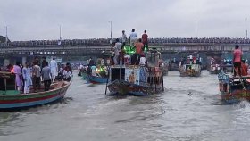 প্রতিমা বিসর্জনের সময় নৌকা ডুবে নিখোঁজ ২ শিশুর একজনের মরদেহ উদ্ধার