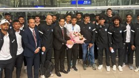 হংকংয়ে পৌঁছেছেন হামজারা