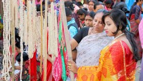 যে মেলা শুধুই নারীদের, যেখানে পুরুষ প্রবেশ নিষিদ্ধ