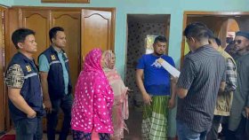 ডুপ্লেক্স বাড়িতে ঢুকে ৭৩ ভরি স্বর্ণ লুট