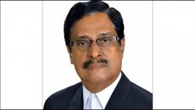 ফজলুর রহমানকে মনোনয়ন দেওয়ায় আনন্দ মিছিল ও মিষ্টি বিতরণ