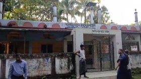 মসজিদের ভেতরে ছুরিকাঘাতে মুসল্লি নিহত