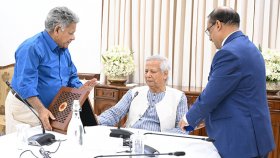 শতবর্ষী প্যাডেল স্টিমার চালুর সিদ্ধান্তে উচ্ছ্বসিত প্রধান উপদেষ্টা