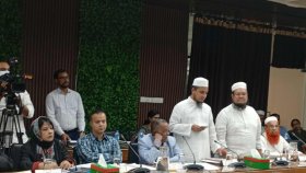 আপত্তির মুখে সংলাপ থেকে ইসলামী ঐক্যজোটের একাংশকে বের করে দিলো ইসি