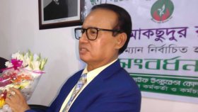 স্বদেশ লাইফ ইনস্যুরেন্সের চেয়ারম্যানের সঞ্চয়পত্র হিসাব অবরুদ্ধ