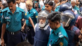 জুট ব্যবসায়ী মনির হত্যা মামলা: রিমান্ড শেষে কারাগারে হাজী সেলিম