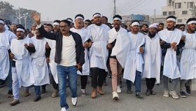 রাশেদ খাঁনকে অবাঞ্চিত ঘোষণা করে বিক্ষোভ