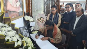 খালেদা জিয়ার মৃত্যু: তৃতীয় দিনেও শোক বইয়ে রাজনীতিক ও কূটনীতিকদের সই