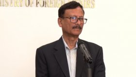 যুক্তরাষ্ট্রের বন্ড তালিকায় বাংলাদেশ থাকা স্বাভাবিক: পররাষ্ট্র উপদেষ্টা