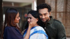 তিন দিনেই কোটির ঘরে, ‘সম্পর্কের গল্প’ দেখে কাঁদছেন দর্শকরা