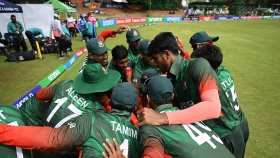 নিউজিল্যান্ড ম্যাচ পরিত্যক্ত, বিশ্বকাপে শেষ ম্যাচ জিততেই হবে যুবাদের