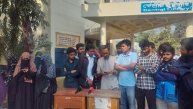 শাকসু নির্বাচন স্থগিতের প্রতিবাদে ক্লাস-পরীক্ষা বর্জন, শাটডাউনের হুঁশিয়ারি