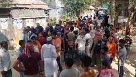 প্রার্থীর হাত ধরে বিএনপিতে যোগ, সভায় বক্তব্য দেওয়ায় সংঘর্ষে আহত ১৫