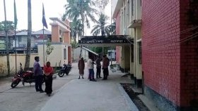 মামুন ও নুরুল হকের সমর্থকদের মধ্যে সংঘর্ষে আহত ১৫