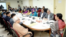 বিটিভিকে ১৮ কোটি মানুষের চ্যানেল হয়ে উঠতে হবে: তথ্য উপদেষ্টা