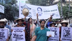 নির্বাচনি প্রচারণায় বাধা ও বিলবোর্ড ভাঙার নিন্দা তাসলিমা আক্তারের