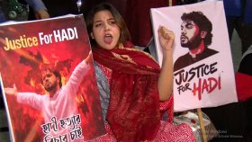রাকসুর জিএস আহতের খবরে রাজশাহীতে বিক্ষোভ, যান চলাচল বন্ধ