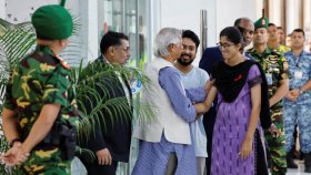 ইউনূস সরকারকে কীভাবে মূল্যায়ন করবে বাংলাদেশ?
