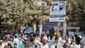 ভারতের সঙ্গে সম্পর্কের টানাপোড়েনে বাংলাদেশে প্রভাব বাড়াতে চায় চীন