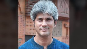 জামায়াতের প্রার্থীকে হারিয়ে জোনায়েদ সাকীর জয়