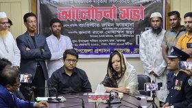 যখন যে দল ক্ষমতায় থাকে তার মতো করে ইতিহাস রচনা করে: রুমিন ফারহানা