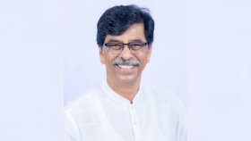 সমালোচনা নয়, কাজের মাধ্যমে দৃষ্টান্ত রাখতে চাই: খাদ্যমন্ত্রী 