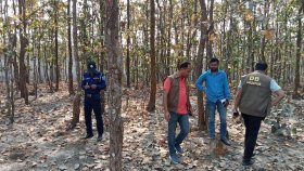 শালবনে টিকটক ভিডিও করতে গিয়ে মিললো অর্ধগলিত লাশ