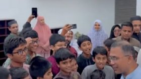 প্রধানমন্ত্রীকে শিশুর জিজ্ঞাসা, আঙ্কেল আপনি রোজা রাখেন?