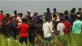 ধর্ষণের পর ছিনিয়ে নিয়ে হত্যা, কিশোরীর পরিবারকে গ্রাম ছাড়তে বলেছিল কারা?