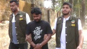 টিসিবির পণ্য বাজারে বিক্রি, ডিলার আটক