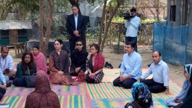 ময়মনসিংহে হতদরিদ্র নারীদের কথা শুনলেন জাইমা রহমান