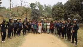 জঙ্গল সলিমপুরে অস্ত্র উদ্ধারের ঘটনায় ৩ মামলা