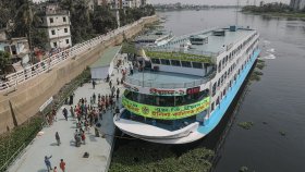 ঈদযাত্রায় স্বস্তি আনতে বছিলা লঞ্চঘাট চালু 